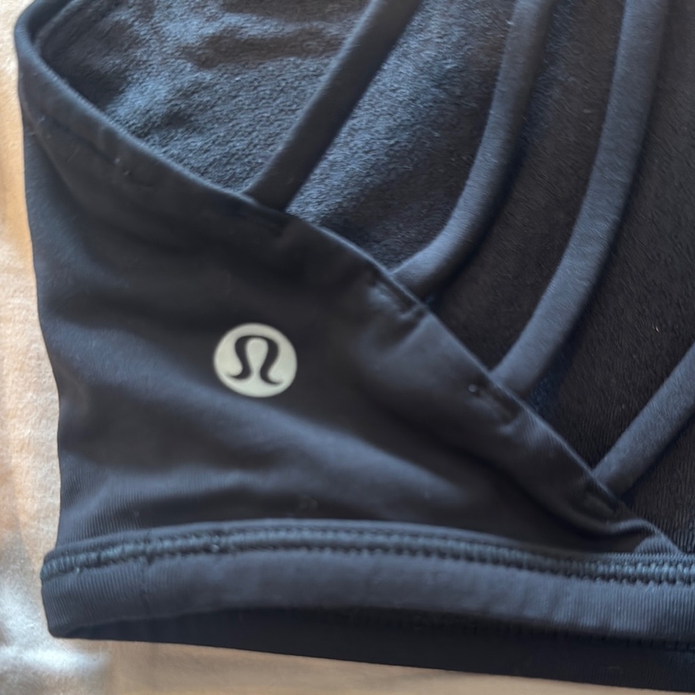 Lululemon Black Strappy Back Sports Bra - Picture 2 of 3
